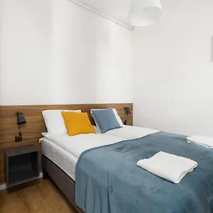 https://kwiatowa-studio-apartment-poznan-city-center-by-renters.poznan-hotels.com